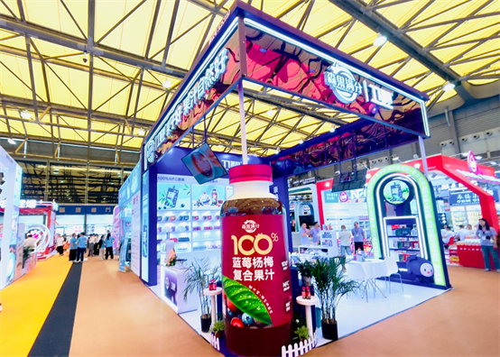 首发即爆款！森果满分新品蓝莓杨梅果汁闪耀西雅展